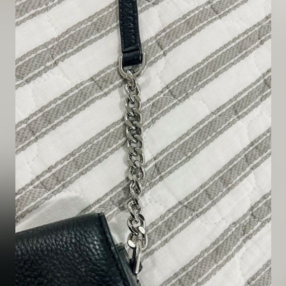 Like New Michael Kors Black Crossbody - Picture 5 of 9